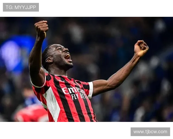 尤文米兰国米争夺斯通斯 经纪人已谈判